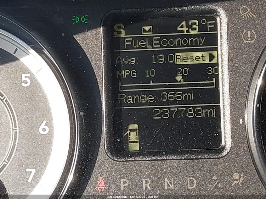 2017 Ram 1500 Express 4X2 6'4 Box VIN: 3C6JR6AT9HG604795 Lot: 43929306