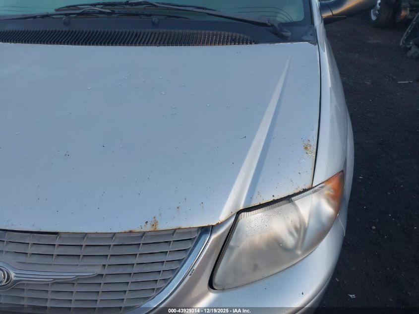 2002 Chrysler Town & Country Limited VIN: 2C8GT64L72R541082 Lot: 43929314