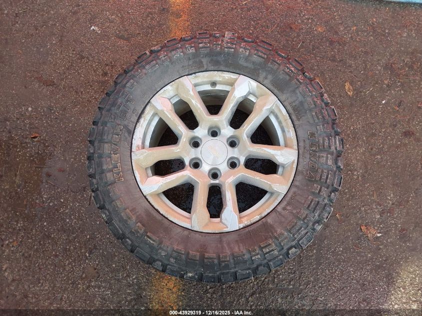 2024 Chevrolet Silverado 1500 4Wd Short Bed Lt VIN: 2GCUDDED9R1182999 Lot: 43929319