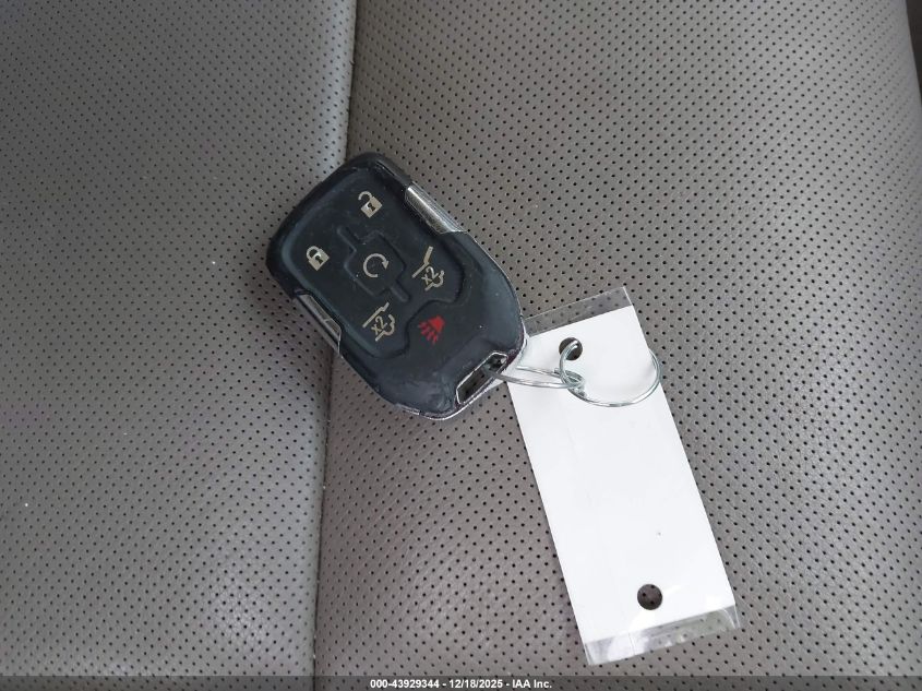 2017 GMC Yukon Xl Slt VIN: 1GKS2GKC9HR363170 Lot: 43929344