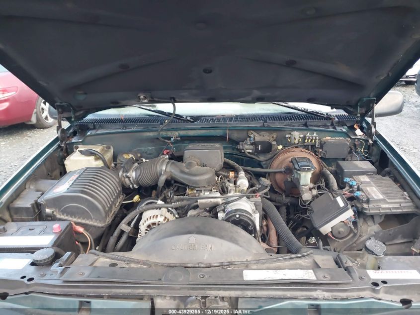 1997 GMC Yukon Sle VIN: 1GKEK13R6VJ745244 Lot: 43929355