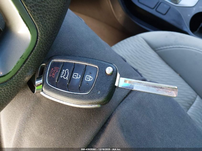 2017 Hyundai Santa Fe Sport 2.4L VIN: 5XYZT3LB2HG403254 Lot: 43929361