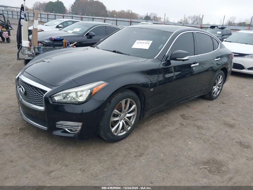 2017 Infiniti Q70 3.7