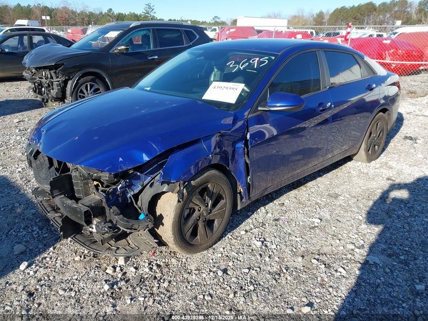 5NPLS4AG0MH033695 2021 HYUNDAI ELANTRA photo no. 2
