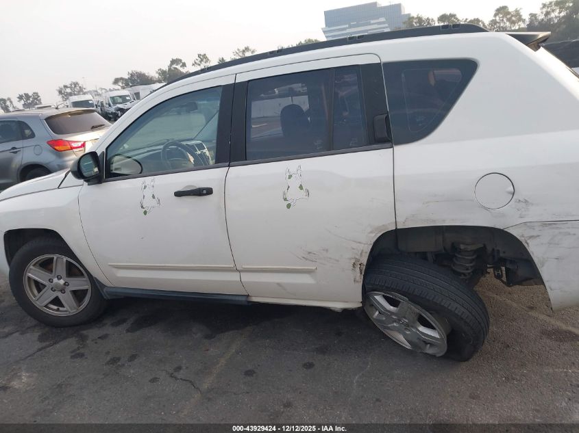 2008 Jeep Compass Sport VIN: 1J8FT470X8D778639 Lot: 43929424