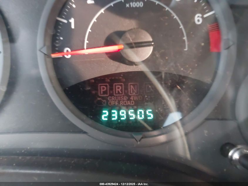 2008 Jeep Compass Sport VIN: 1J8FT470X8D778639 Lot: 43929424