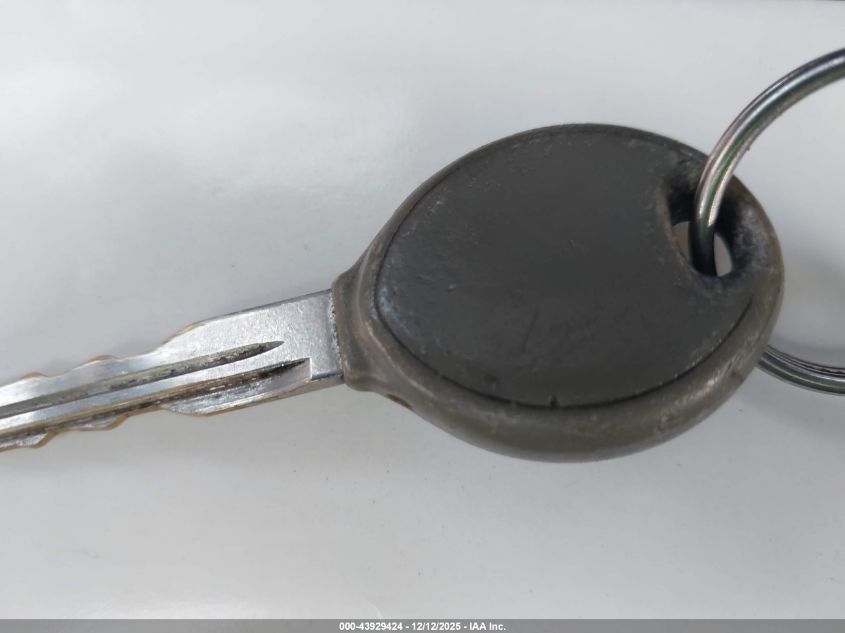 2008 Jeep Compass Sport VIN: 1J8FT470X8D778639 Lot: 43929424