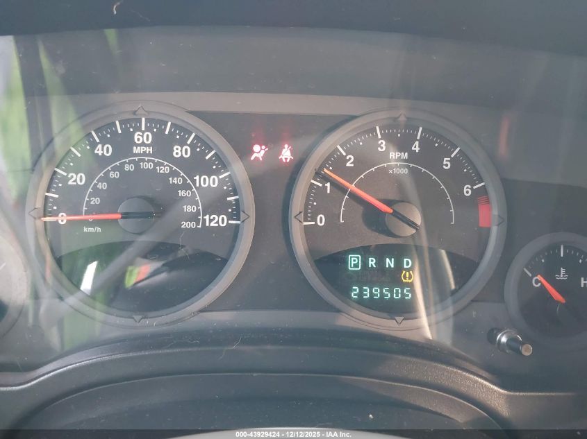 2008 Jeep Compass Sport VIN: 1J8FT470X8D778639 Lot: 43929424