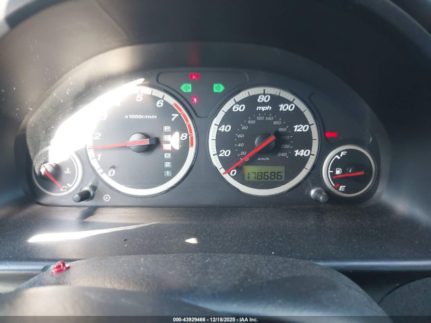 2003 Honda Cr-V Lx VIN: JHLRD68463C008552 Lot: 43929466