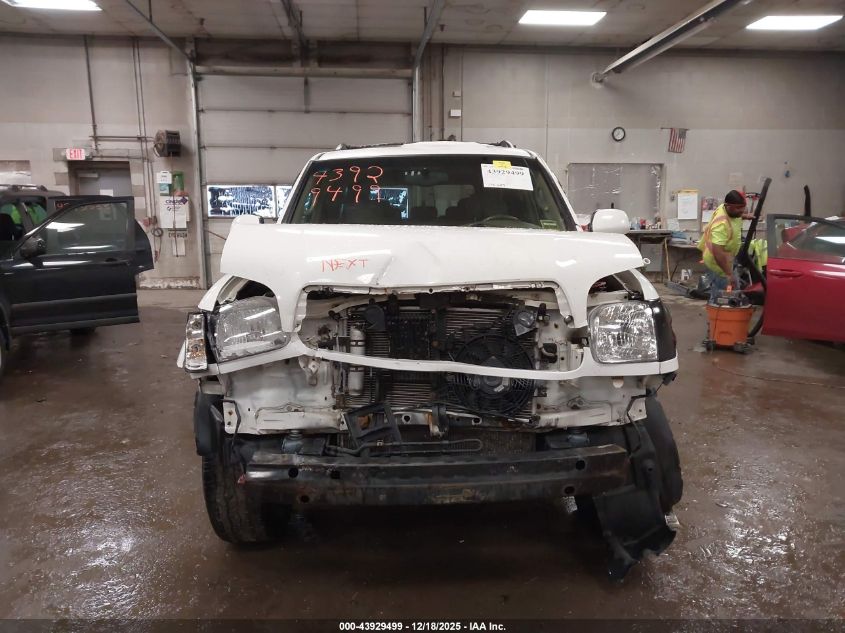 2003 Toyota Sequoia Limited V8 VIN: 5TDBT48A73S188568 Lot: 43929499