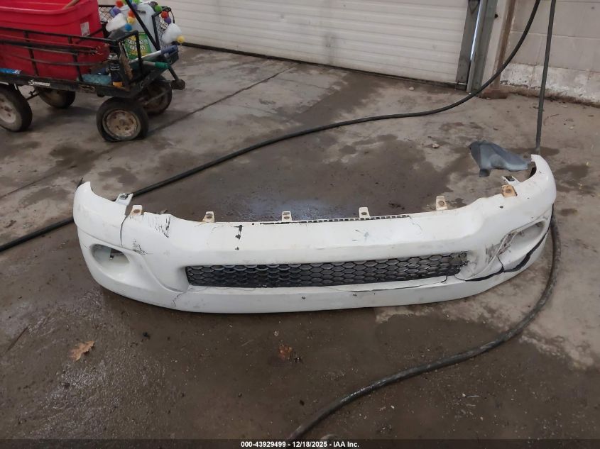 2003 Toyota Sequoia Limited V8 VIN: 5TDBT48A73S188568 Lot: 43929499