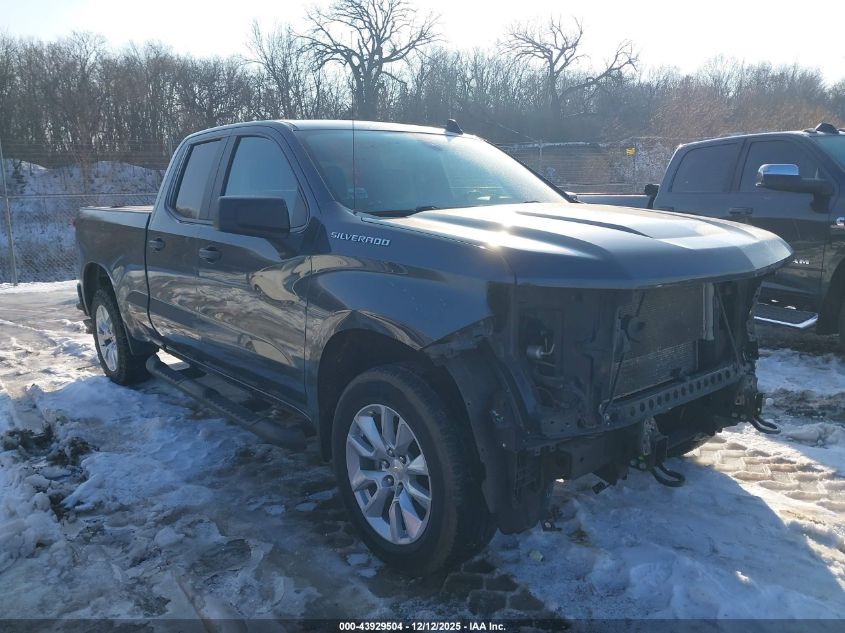 CHEVROLET SILVERADO 1500 4WD STANDARD BED CUSTOM