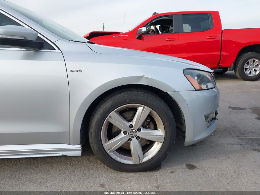 1VWAS7A36FC108823 2015 VOLKSWAGEN PASSAT photo no. 13