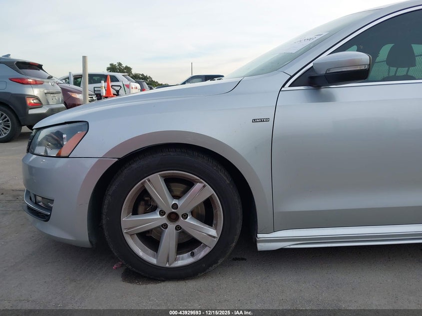 1VWAS7A36FC108823 2015 VOLKSWAGEN PASSAT photo no. 14