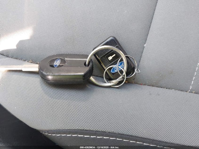 2014 Ford Escape Se VIN: 1FMCU9GX6EUB70111 Lot: 43929634