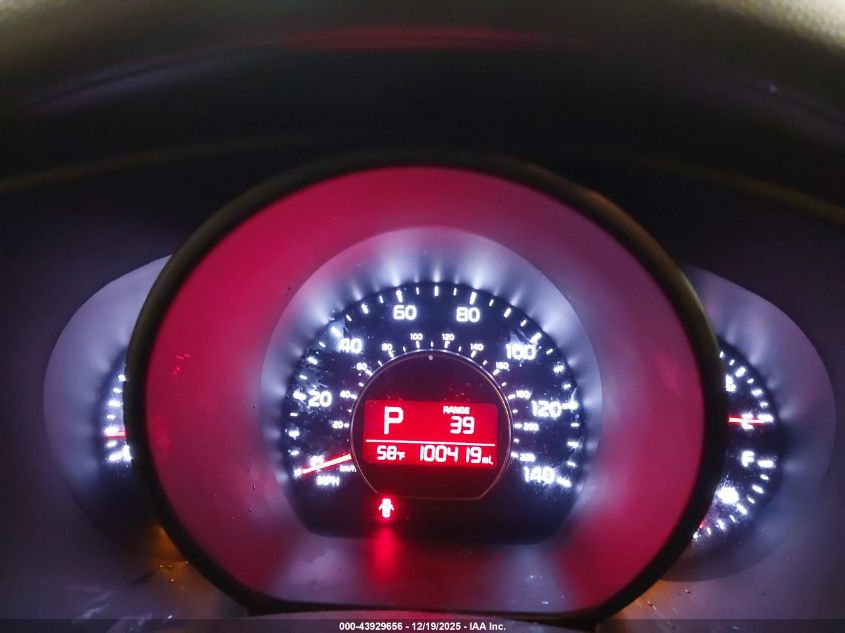 2016 Kia Soul VIN: KNDJN2A20G7304206 Lot: 43929656