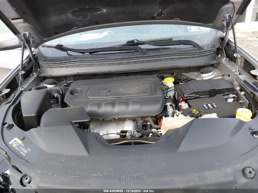 2020 Jeep Cherokee Latitude Plus 4X4 VIN: 1C4PJMLB1LD560106 Lot: 43929658