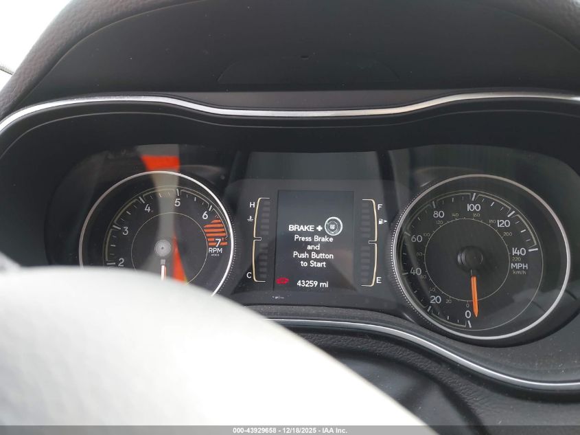 2020 Jeep Cherokee Latitude Plus 4X4 VIN: 1C4PJMLB1LD560106 Lot: 43929658