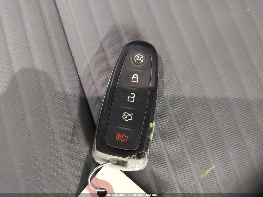 2018 Ford Escape Titanium VIN: 1FMCU9J98JUC51793 Lot: 43929659