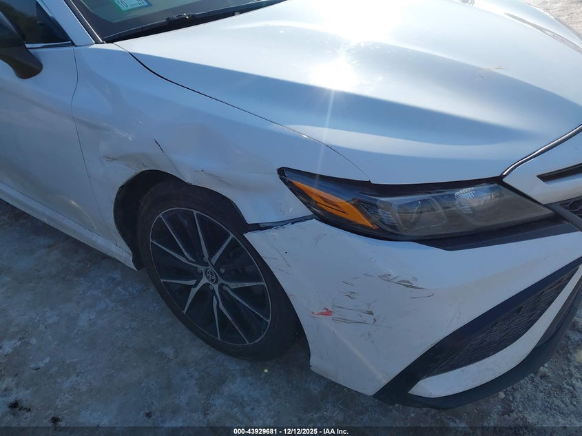 4T1G11AK9MU559980 2021 TOYOTA CAMRY photo no. 6
