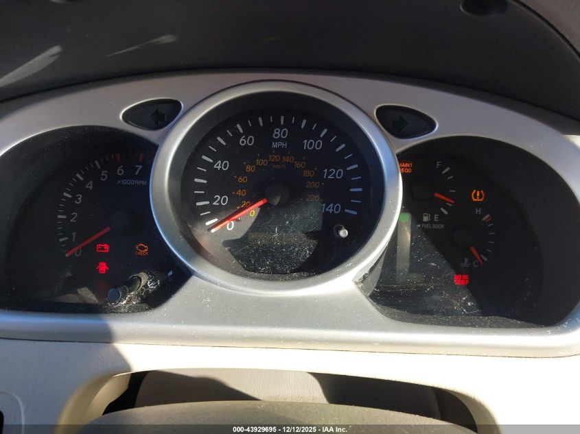 2004 Toyota Highlander V6 VIN: JTEEP21A740046608 Lot: 43929695