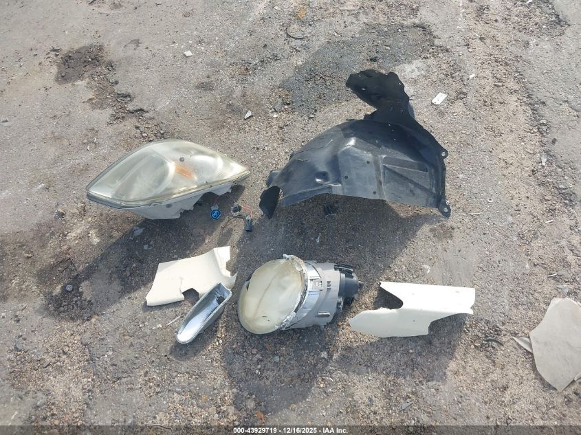 2003 Volkswagen New Beetle Gls VIN: 3VWCK21Y23M310074 Lot: 43929719