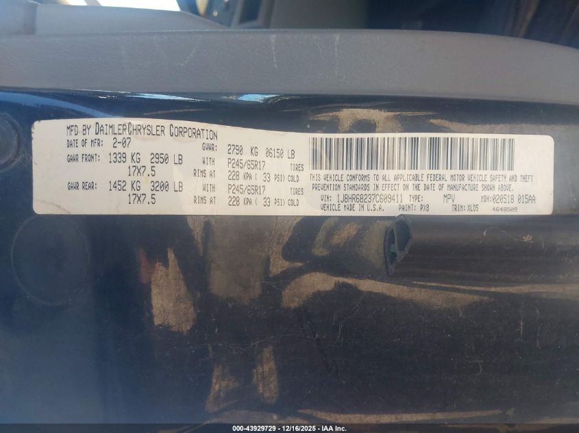 2007 Jeep Grand Cherokee Overland VIN: 1J8HR68237C609411 Lot: 43929729