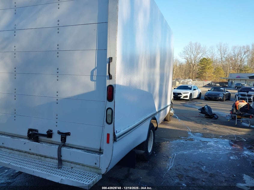 1FDWE3FL7BDA83402 2011 FORD ECONOLINE photo no. 4