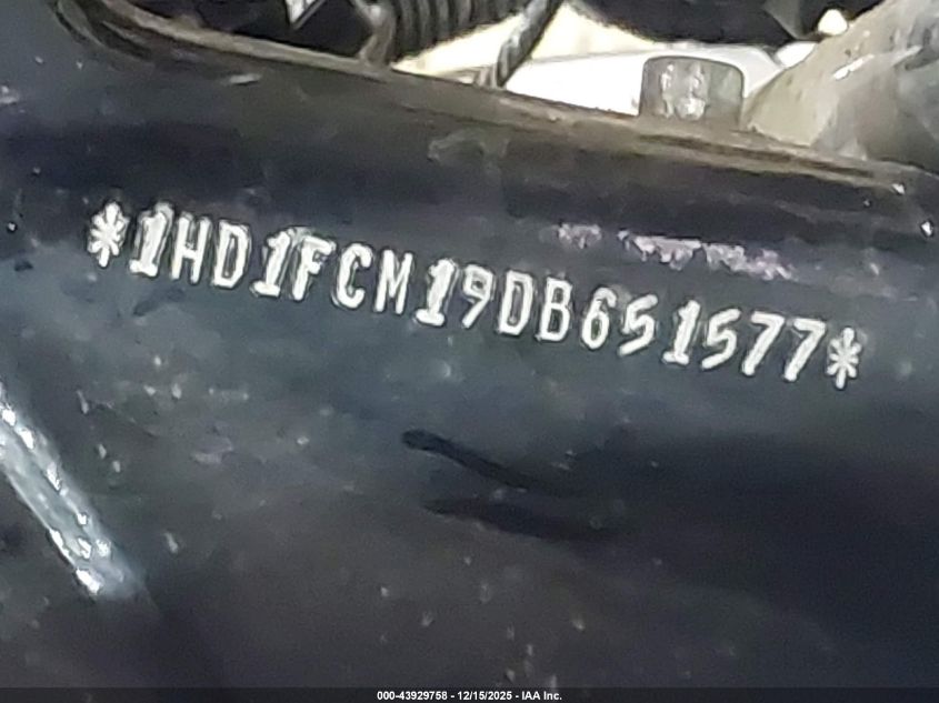 2013 Harley-Davidson Flhtcu Ultra Classic Electra Gld VIN: 1HD1FCM19DB651577 Lot: 43929758