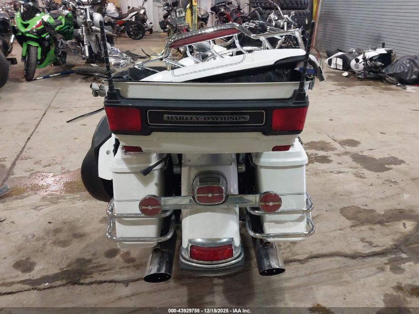 2013 Harley-Davidson Flhtcu Ultra Classic Electra Gld VIN: 1HD1FCM19DB651577 Lot: 43929758