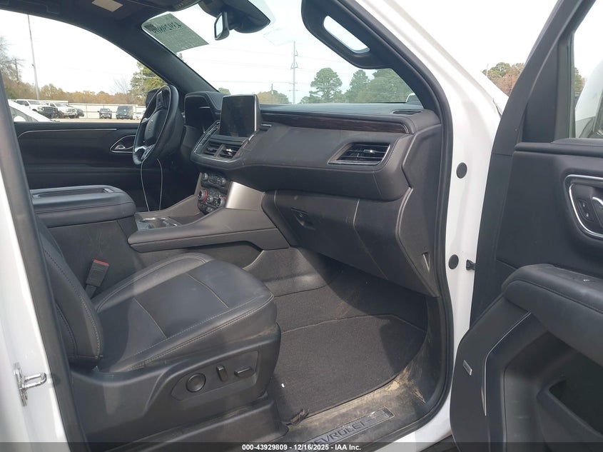 2024 Chevrolet Suburban 2Wd Lt