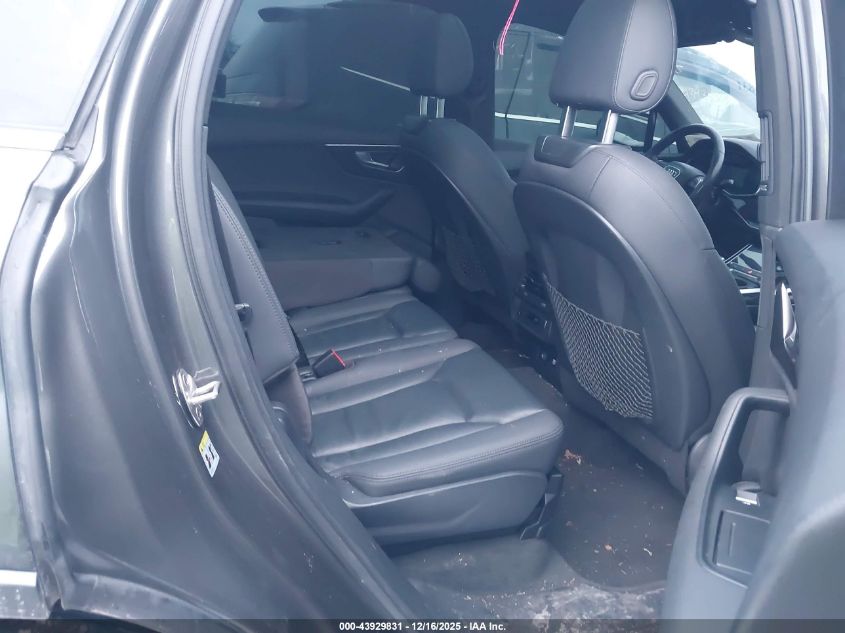 2021 Audi Q7 Premium 55 Tfsi Quattro Tiptronic VIN: WA1AXAF71MD040137 Lot: 43929831