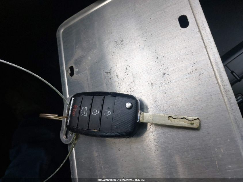 2022 Kia Rio 5-Door S VIN: 3KPA25AD9NE481703 Lot: 43929856