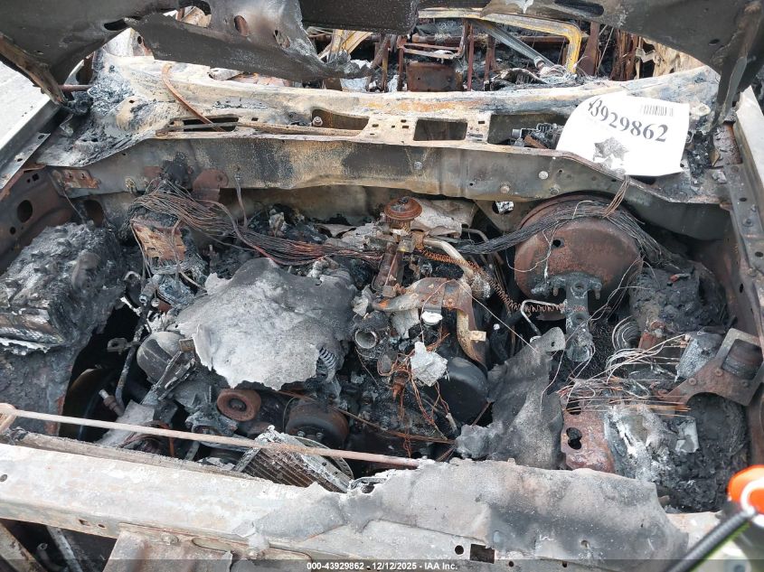 2002 Ford F-150 Lariat/Xlt VIN: 1FTRW08L82KD77624 Lot: 43929862