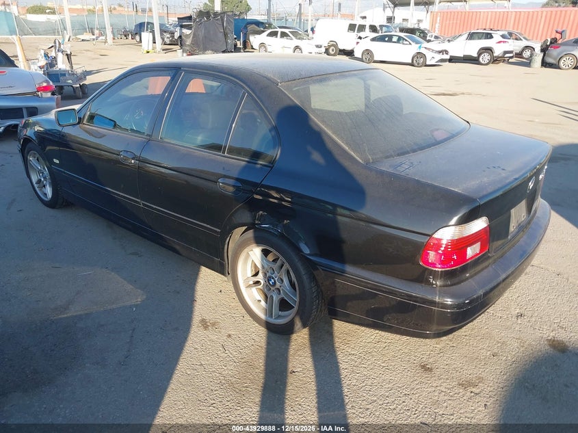 WBADN53442GF70835 2002 BMW 5ER photo no. 3