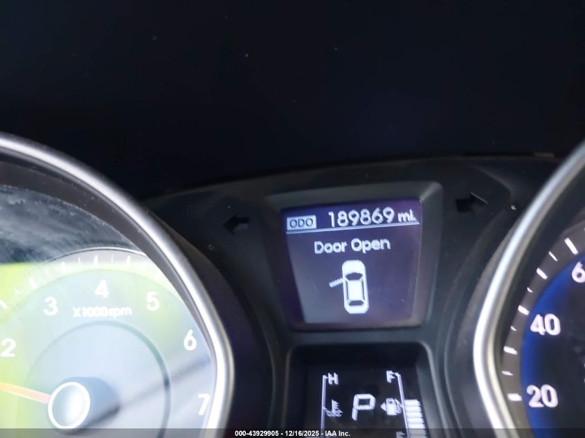 2013 Hyundai Elantra Gt VIN: KMHD35LEXDU068913 Lot: 43929905