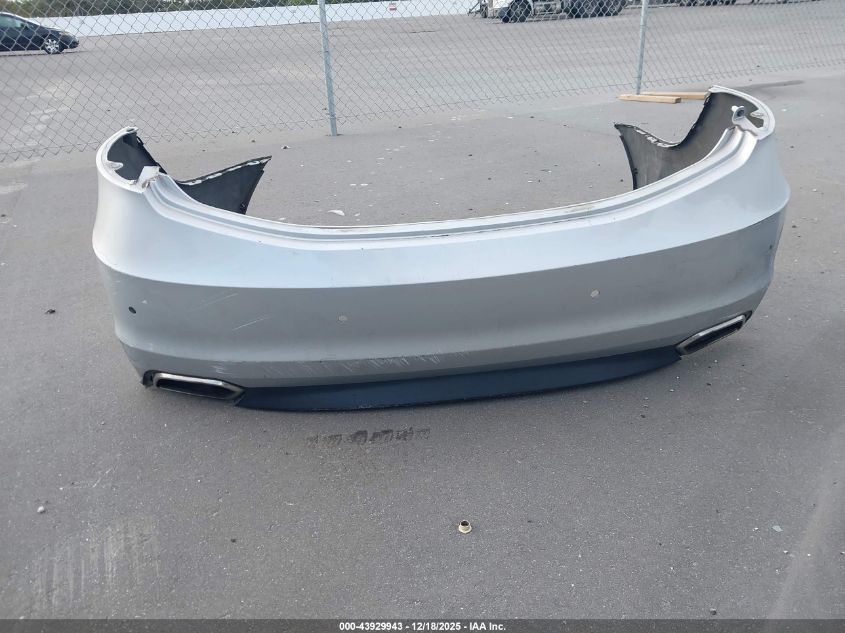 2017 Hyundai Azera Limited VIN: KMHFH4JG1HA582049 Lot: 43929943