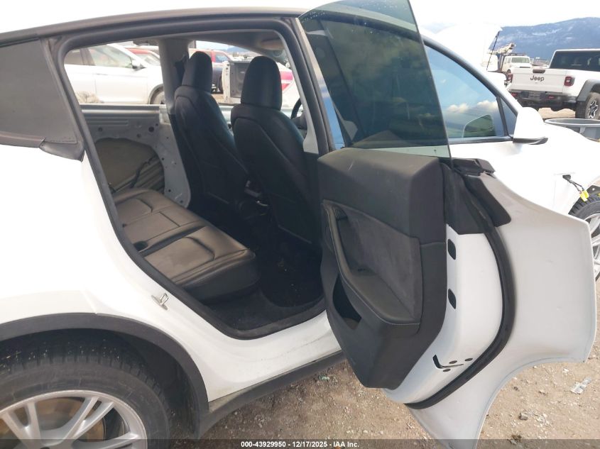 2023 Tesla Model Y Awd/Long Range Dual Motor All-Wheel Drive VIN: 7SAYGDEE8PA145633 Lot: 43929950