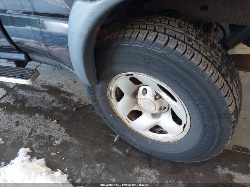 2004 Toyota Tacoma VIN: 5TEWM72N34Z447086 Lot: 43930102