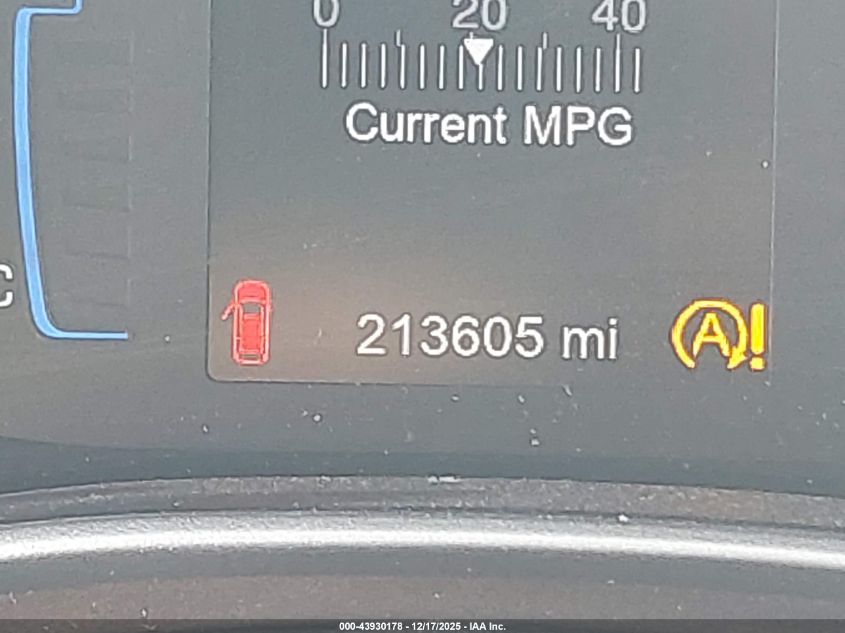 2017 Chrysler Pacifica Touring-L VIN: 2C4RC1BG4HR705660 Lot: 43930178