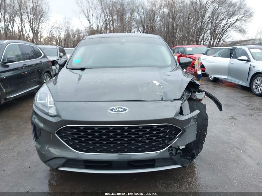 2020 Ford Escape Se VIN: 1FMCU9G64LUB65199 Lot: 43930182