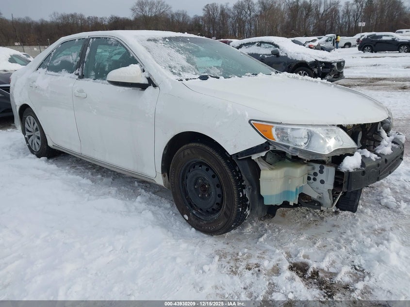 2014 Toyota Camry Le