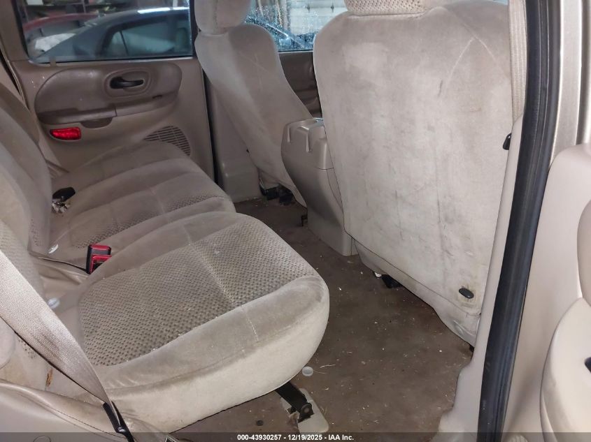 2001 Ford F-150 King Ranch Edition/Lariat/Xlt VIN: 1FTRW08L81KF39914 Lot: 43930257