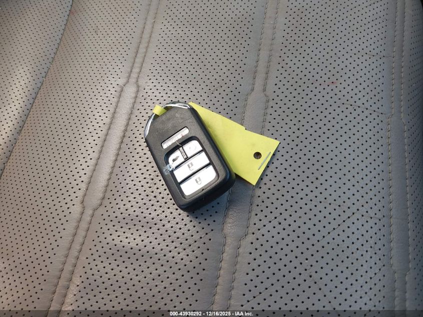 2018 Honda Cr-V Ex-L/Ex-L Navi VIN: 7FARW2H85JE017122 Lot: 43930292