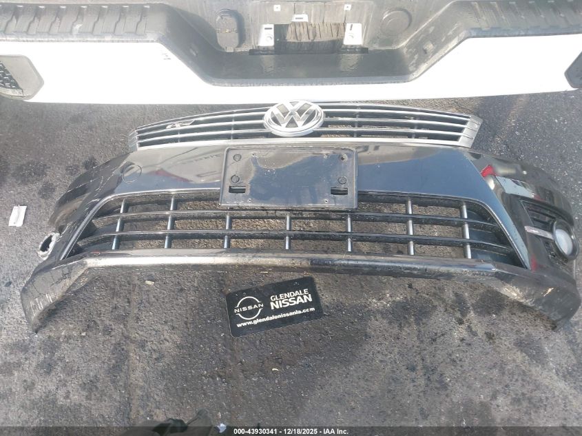 2015 Volkswagen Cc 2.0T R-Line VIN: WVWBP7AN0FE811364 Lot: 43930341