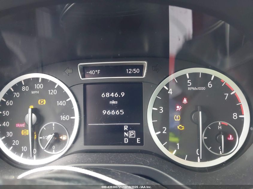 2017 Infiniti Qx30 Premium VIN: SJKCH5CR1HA025974 Lot: 43930372