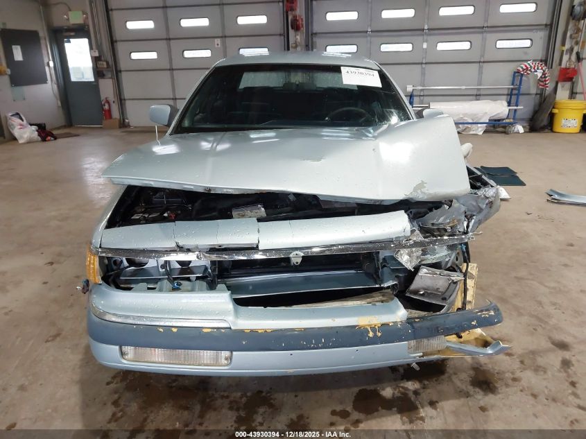 1992 Mercury Grand Marquis Ls VIN: 2MECM75W0NX677225 Lot: 43930394