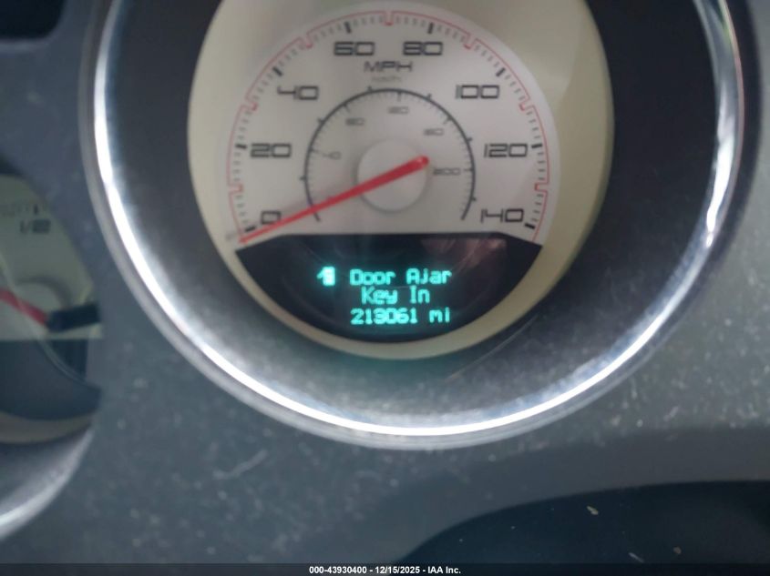 2011 Dodge Challenger VIN: 2B3CJ4DG7BH519247 Lot: 43930400