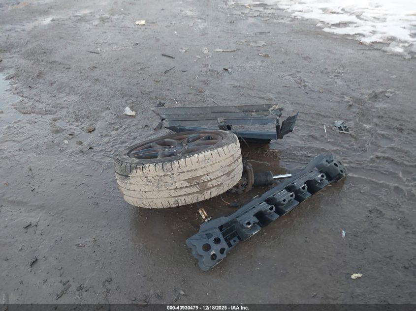 2016 Ford Focus Se VIN: 1FADP3K25GL220133 Lot: 43930479