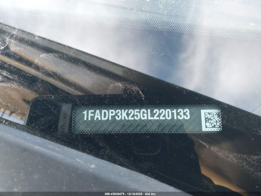 2016 Ford Focus Se VIN: 1FADP3K25GL220133 Lot: 43930479